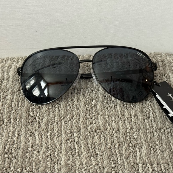 Quay Australia Black Metal Frame Sunglasses main image 6